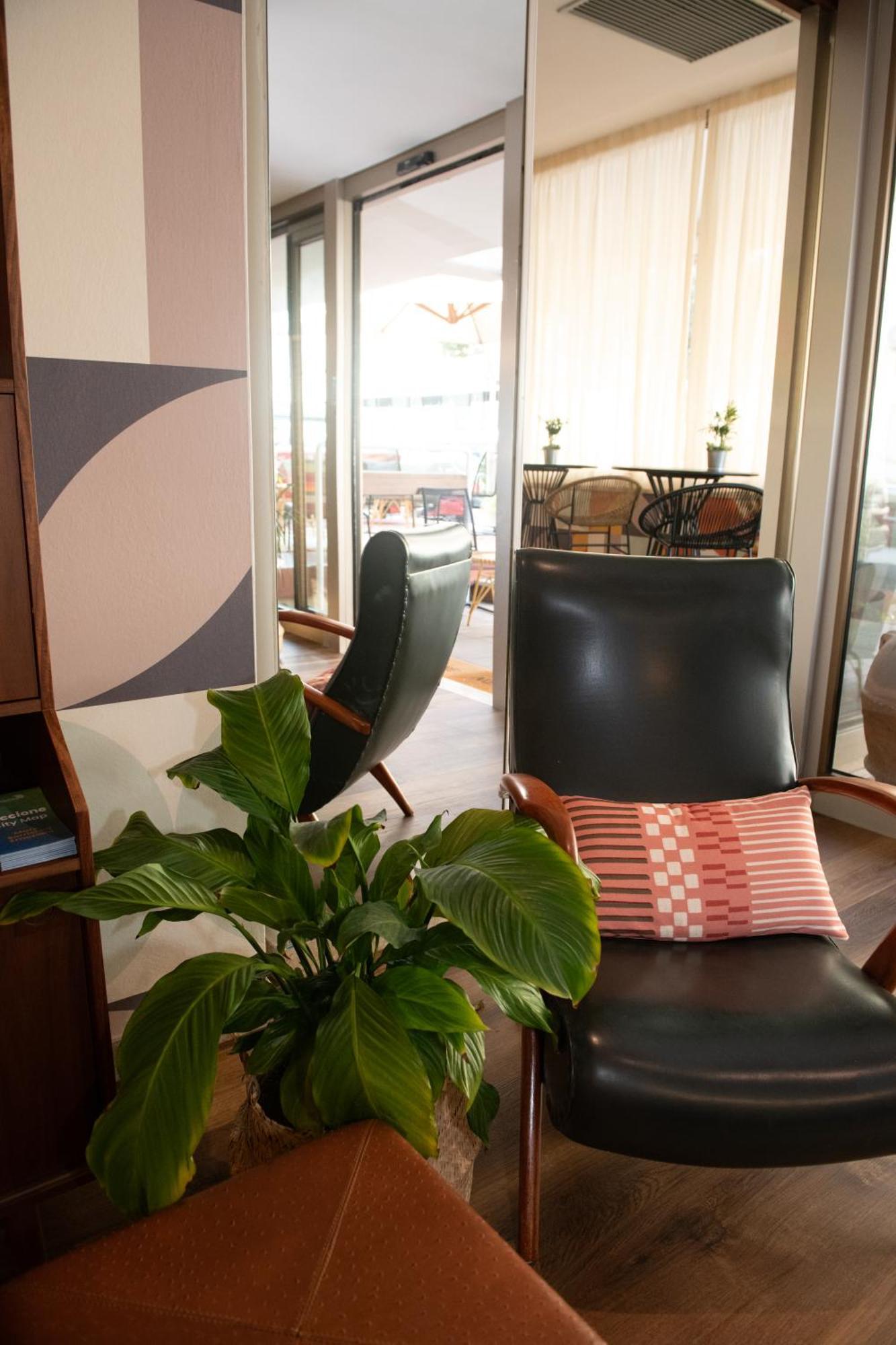 Hotel Mirabella Riccione Exterior photo