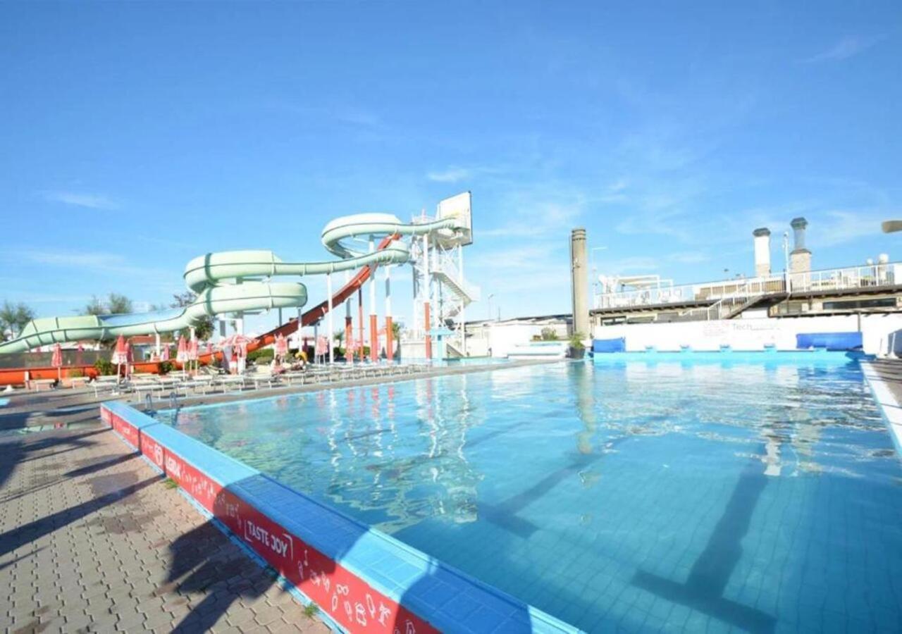 Hotel Mirabella Riccione Exterior photo